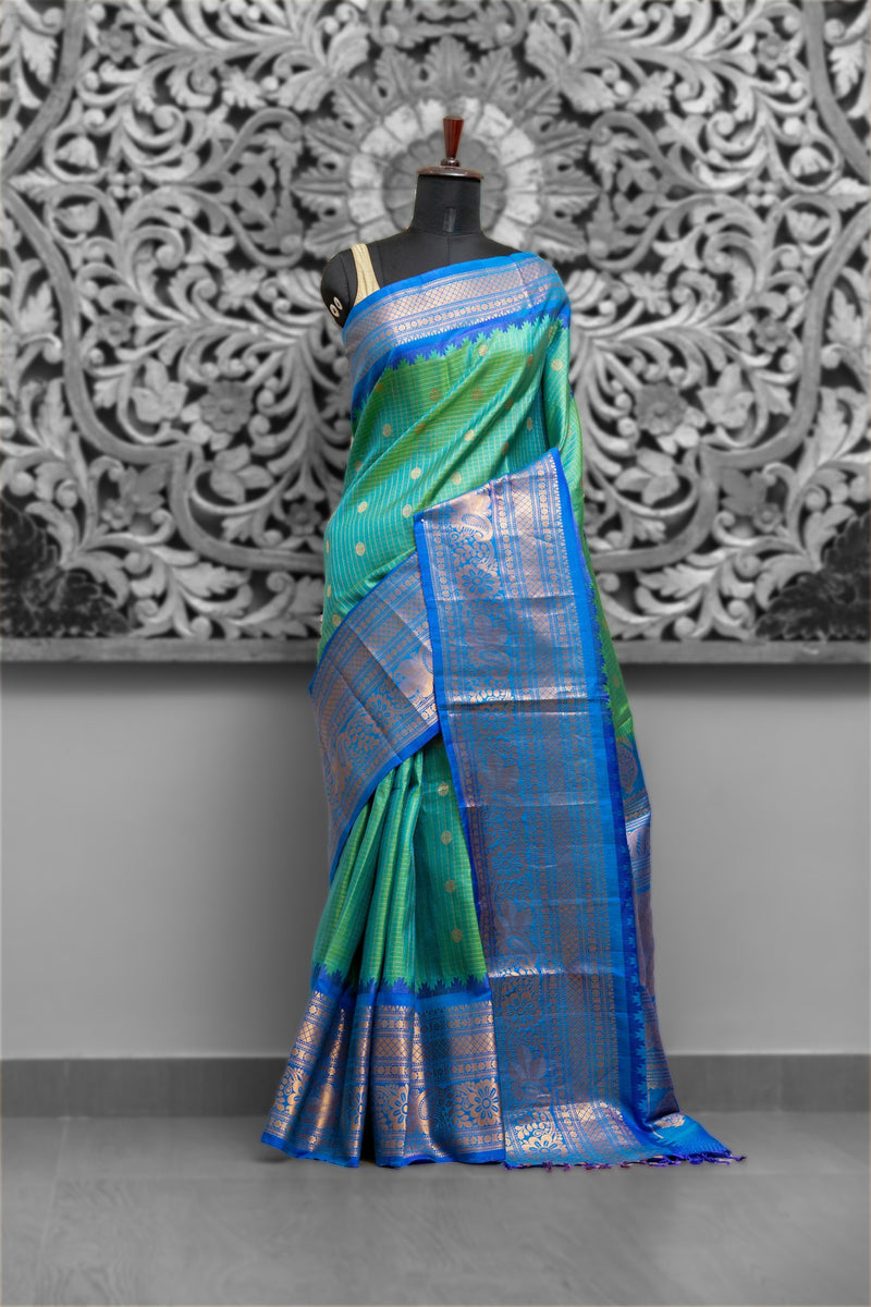 Big Border Kuttu Gadwal Saree