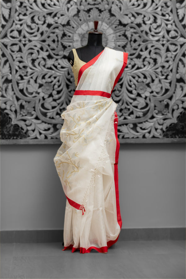 Traditional Lal Paar Muslin Silk Needle Jamdani Saree